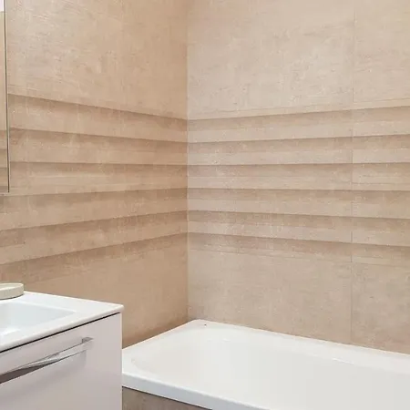 Apartament Apartament Spațios Luma